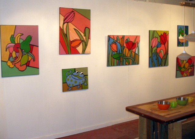 tentoonstelling jan & piet museum, spaarne kunstroute mei 2011, schilderijen en tafel Jan Heijer
